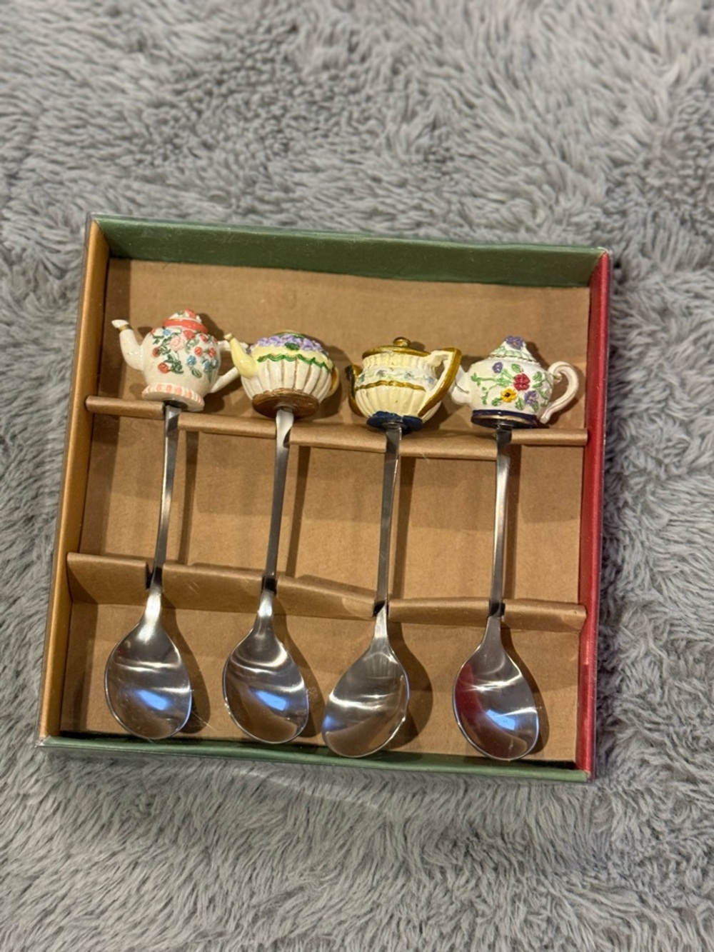 Supreme Novelty Teapot Handle Spoons - 4 Piece Set